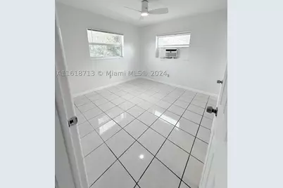 100 NE 78th #9, Miami, FL 33138 - Photo 8