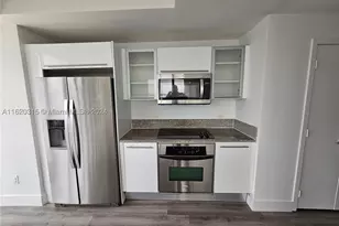 888 Biscayne, Miami, FL 33132 - Photo 4