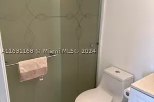 10101 Sunrise Lakes, Sunrise, FL 33322 - Photo 10