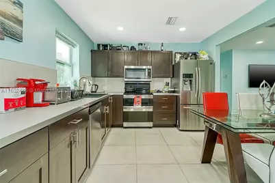216 SW 6th, Hallandale Beach, FL 33009 - Photo 2