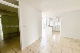 17021 N Bay, Sunny Isles Beach, FL 33160 - Photo 8