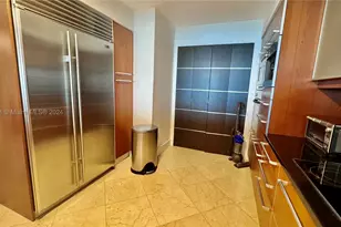 1331 Brickell Bay, Miami, FL 33131 - Photo 22