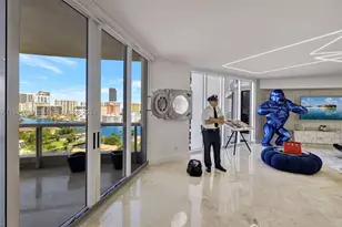 21200 Point, Aventura, FL 33180 - Photo 20
