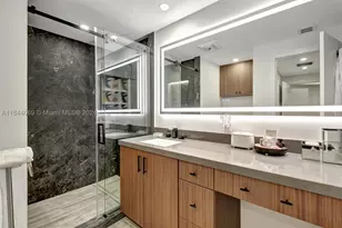 21200 Point, Aventura, FL 33180 - Photo 52