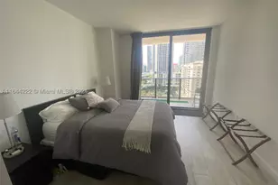 45 SW 9th, Miami, FL 33130 - Photo 24