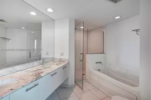 55 SE 6th, Miami, FL 33131 - Photo 4