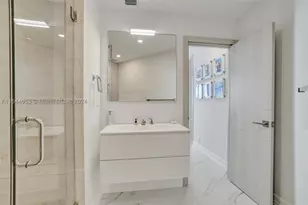 3000 Island, Aventura, FL 33160 - Photo 20