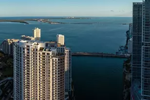 300 Biscayne Blvd, Miami, FL 33131 - Photo 12