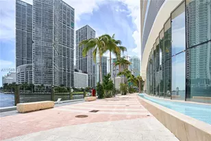 300 Biscayne Blvd, Miami, FL 33131 - Photo 60