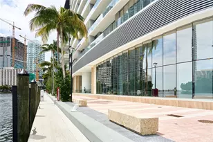 300 Biscayne Blvd, Miami, FL 33131 - Photo 62