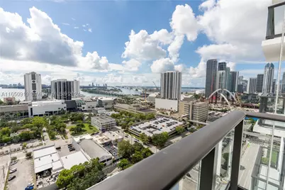 1642 NE 1st #2409, Miami, FL 33132 - Photo 2