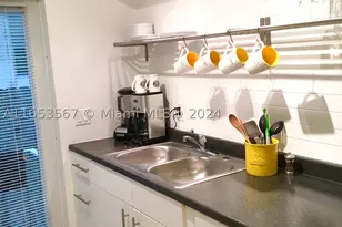 1228 Pennsylvania, Miami Beach, FL 33139 - Photo 12