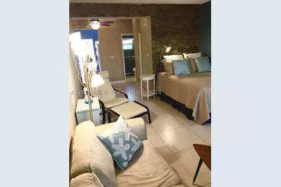 1228 Pennsylvania #2, Miami Beach, FL 33139 - Photo 4