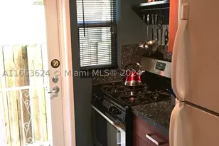 1228 Pennsylvania, Miami Beach, FL 33139 - Photo 8