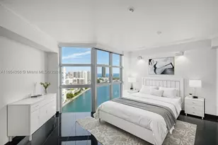 3370 Hidden Bay, Aventura, FL 33180 - Photo 6
