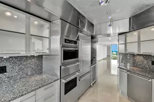 3370 Hidden Bay, Aventura, FL 33180 - Photo 24