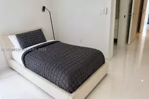 300 Biscayne Blvd, Miami, FL 33131 - Photo 20