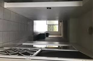 300 Biscayne Blvd, Miami, FL 33131 - Photo 8