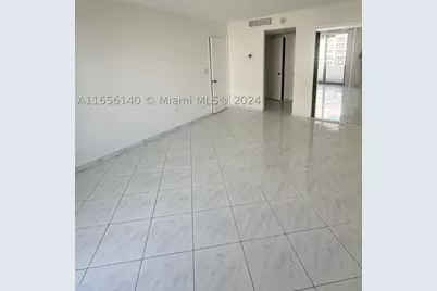 5555 Collins #8Z, Miami Beach, FL 33140 - Photo 16