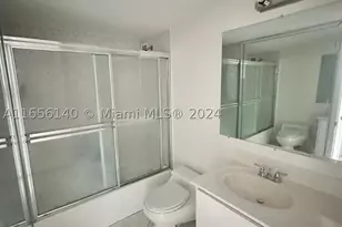 5555 Collins, Miami Beach, FL 33140 - Photo 22