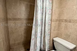 13499 Biscayne, North Miami, FL 33181 - Photo 18
