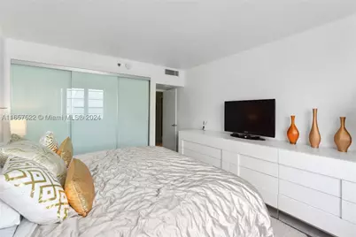 100 Lincoln #1534, Miami Beach, FL 33139 - Photo 12