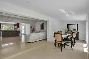 1910 N Hibiscus, North Miami, FL 33181 - Photo 18
