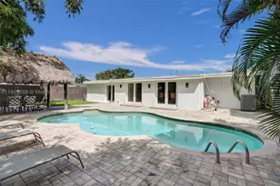 1910 N Hibiscus, North Miami, FL 33181 - Photo 48
