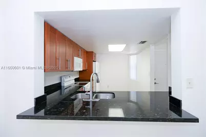 446 SW 113th #446, Pembroke Pines, FL 33025 - Photo 6