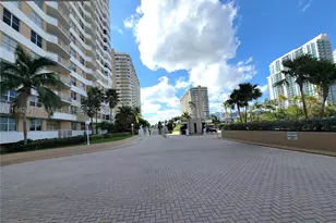 1980 S Ocean, Hallandale Beach, FL 33009 - Photo 22