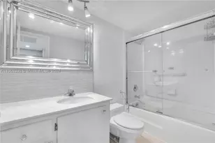5151 Collins, Miami Beach, FL 33140 - Photo 18