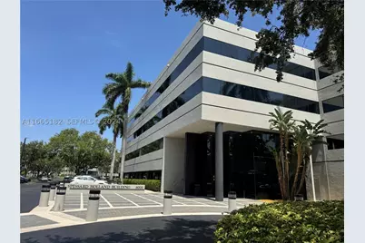 [Address not provided], Miami Lakes, FL 33016 - Photo 2
