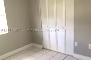 459 NE 210th Circle, Miami, FL 33179 - Photo 10