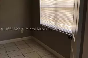 459 NE 210th Circle, Miami, FL 33179 - Photo 22