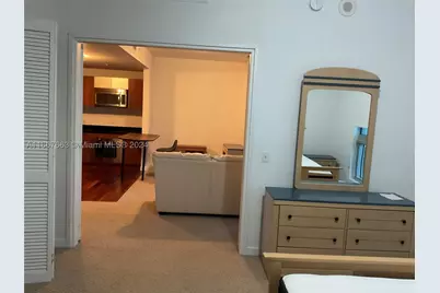 300 S Biscayne #T-1703, Miami, FL 33131 - Photo 8