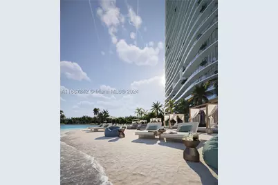 2411 Laguna #2601, North Miami, FL 33181 - Photo 2