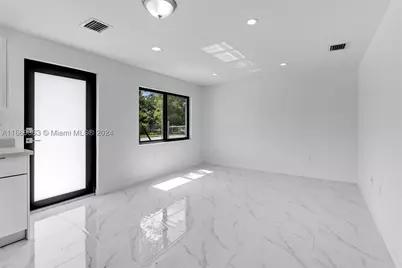 8016 NW 14th, Miami, FL 33147 - Photo 4