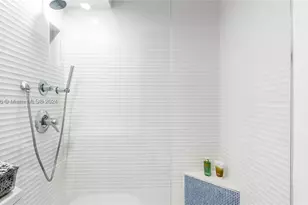 201 Van Buren, Hollywood, FL 33019 - Photo 14