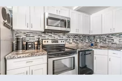 201 Van Buren #103, Hollywood, FL 33019 - Photo 12