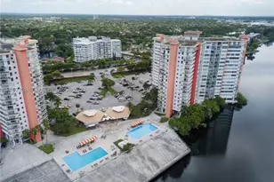 1301 NE Miami Gardens, Miami, FL 33179 - Photo 24