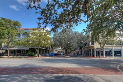 [Address not provided], Miami Lakes, FL 33014 - Photo 2