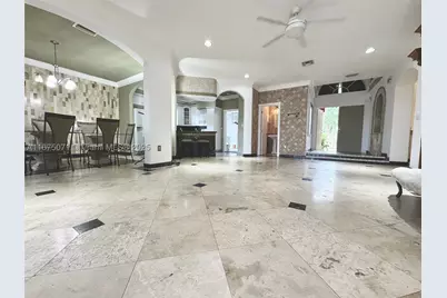 232 SW 7th, Hallandale Beach, FL 33009 - Photo 32