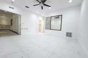 232 SW 7th, Hallandale Beach, FL 33009 - Photo 40
