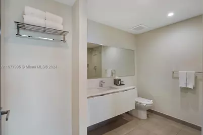 [Address not provided], Hollywood, FL 33019 - Photo 8