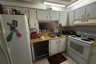1820 SW 81st, North Lauderdale, FL 33068 - Photo 14