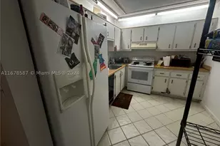 1820 SW 81st, North Lauderdale, FL 33068 - Photo 16