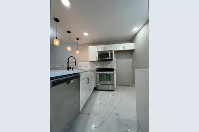 5102 NW 36th #605, Lauderdale Lakes, FL 33319 - Photo 4
