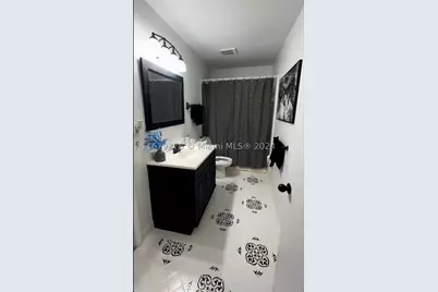 3405 NW 44th #104, Oakland Park, FL 33309 - Photo 4