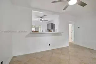 4381 SW 51st, Davie, FL 33314 - Photo 10