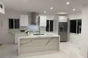 1201 Marseille, Miami Beach, FL 33141 - Photo 2